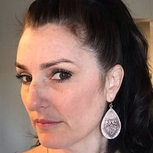 Meet your Posher, Michele